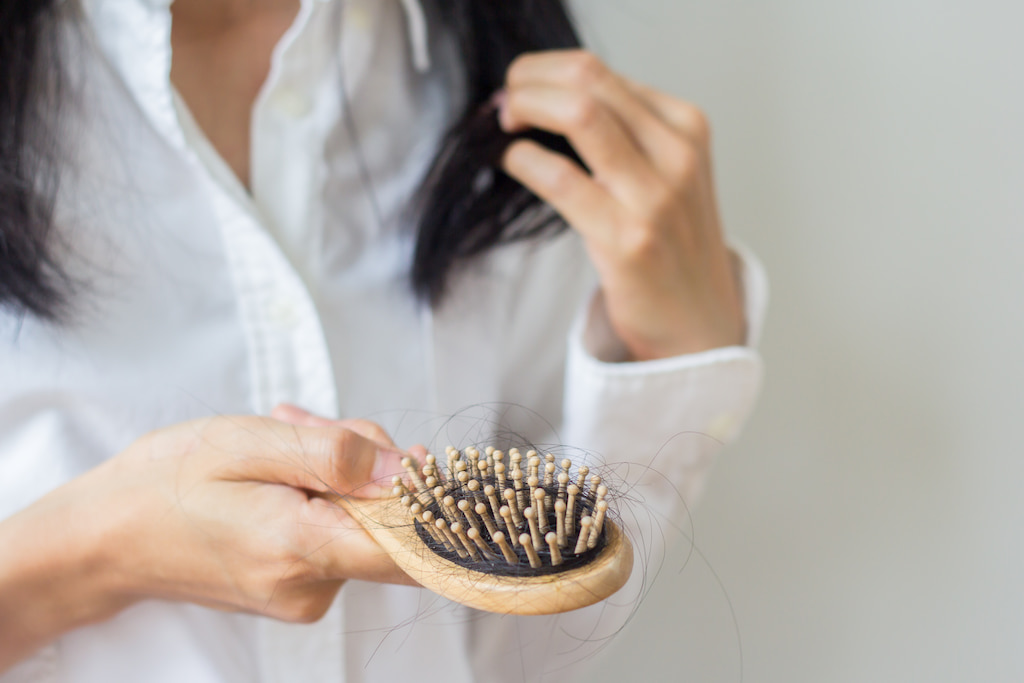 CAN LICE CAUSE HAIR LOSS? LiceDoctors